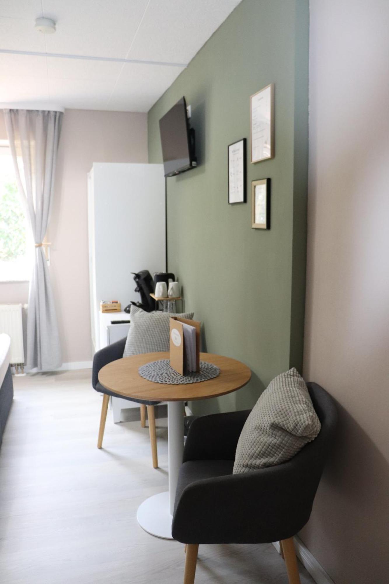 Pension Und Apartment Landhaus Fricke Calden Esterno foto