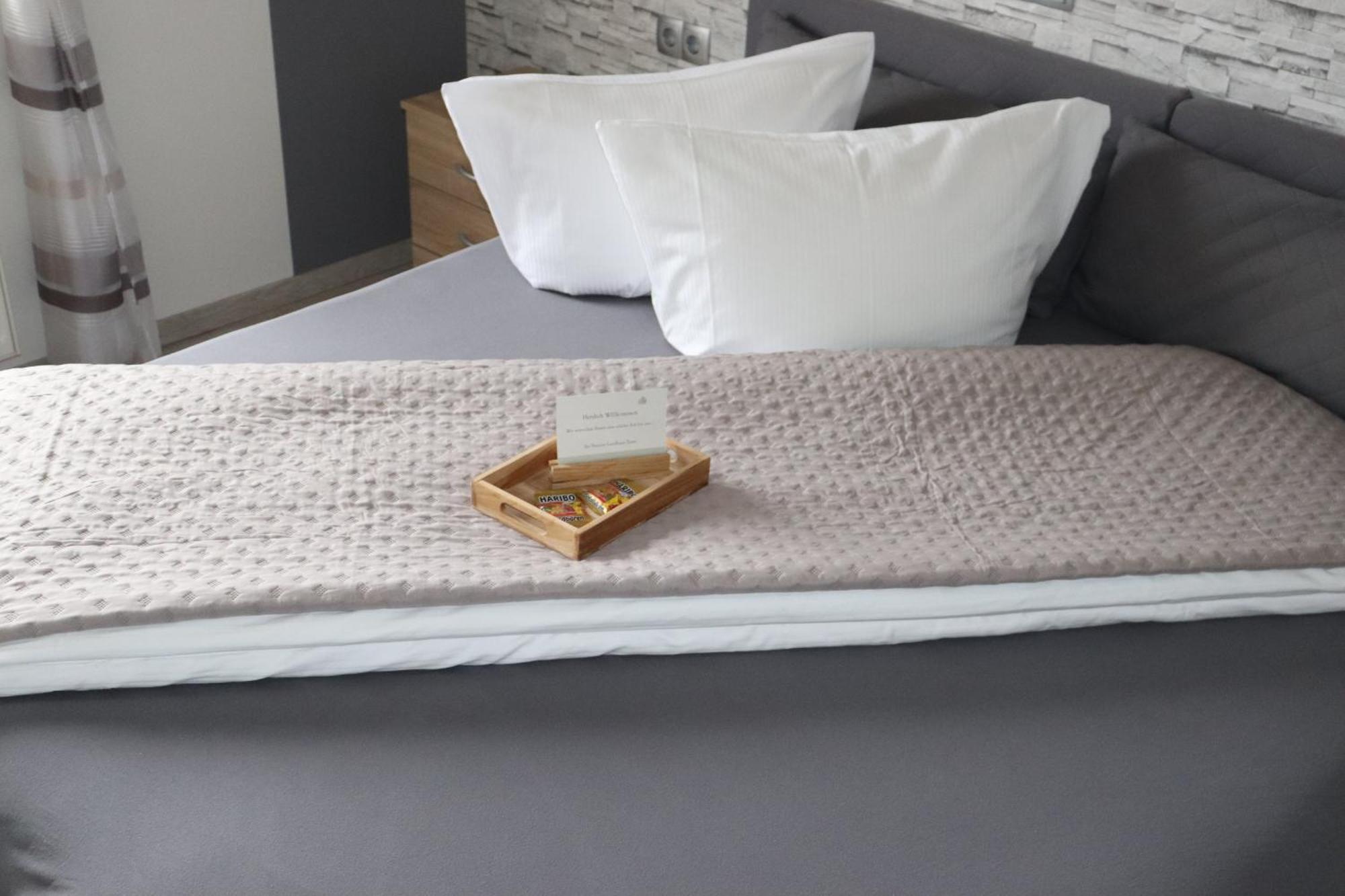 Pension Und Apartment Landhaus Fricke Calden Esterno foto