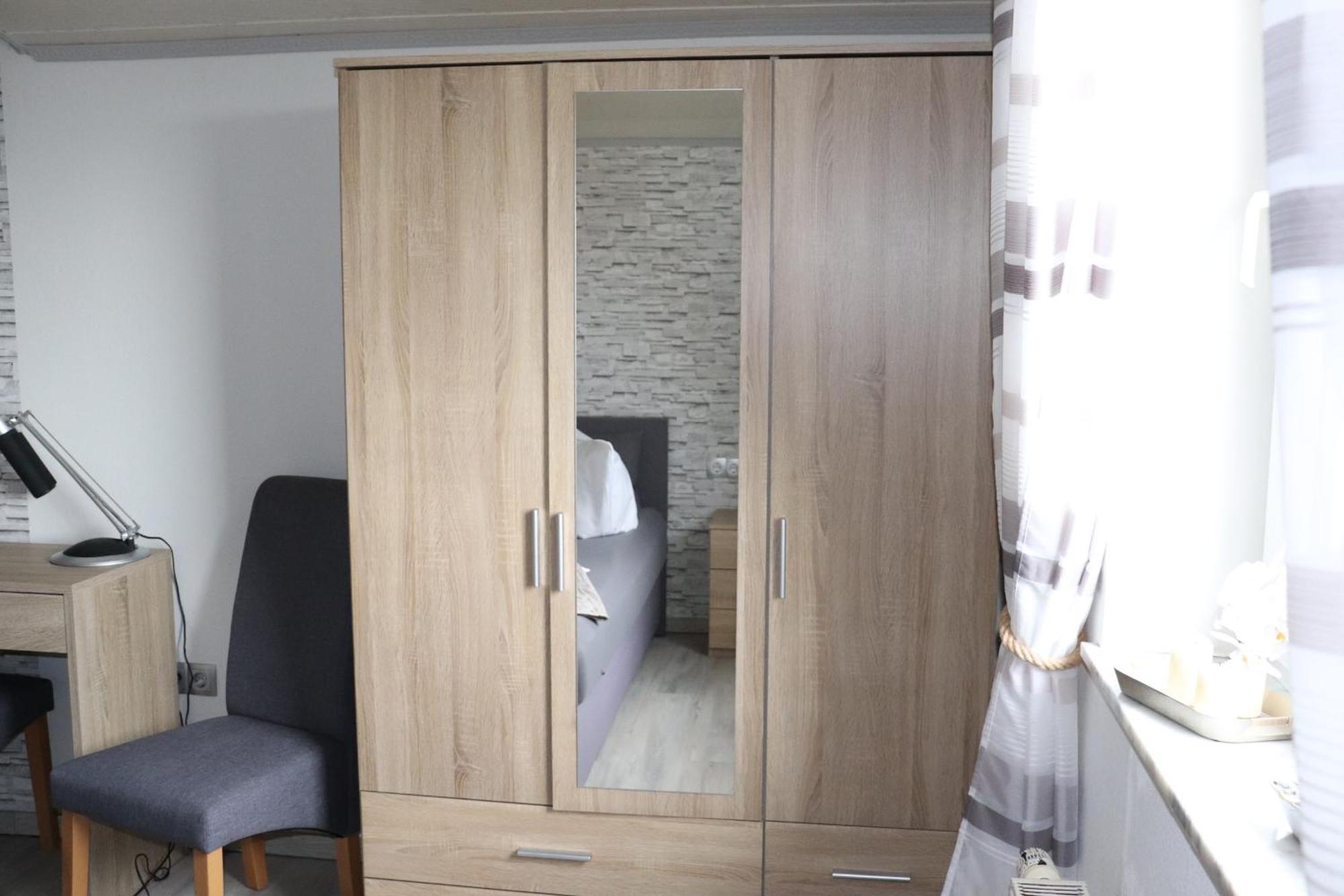 Pension Und Apartment Landhaus Fricke Calden Esterno foto