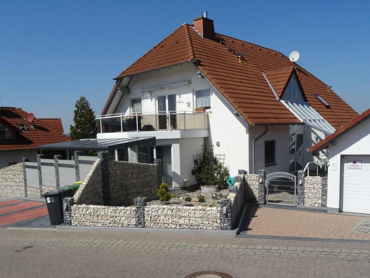 Pension Und Apartment Landhaus Fricke Calden Esterno foto